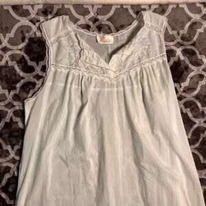 Vintage Cachet Nightgown Medium Semi Sheer Lace Embroidered Seafoam Green Sleep
